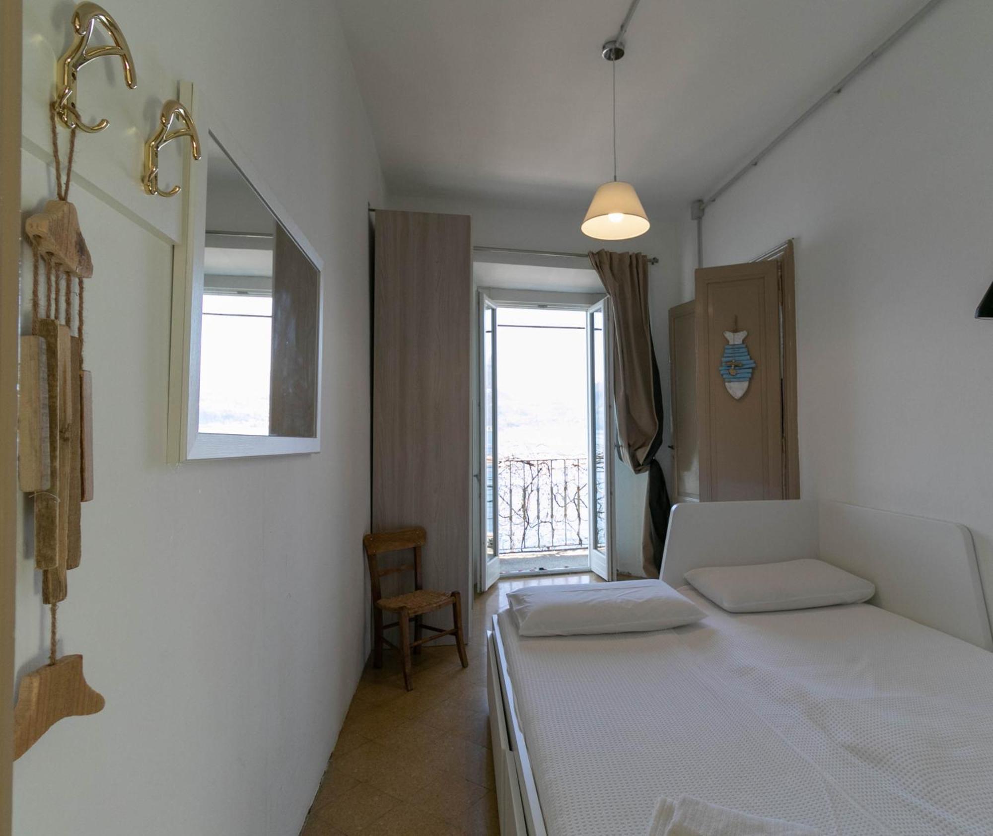 Welcomely - Casa Margherita Варенна Екстер'єр фото